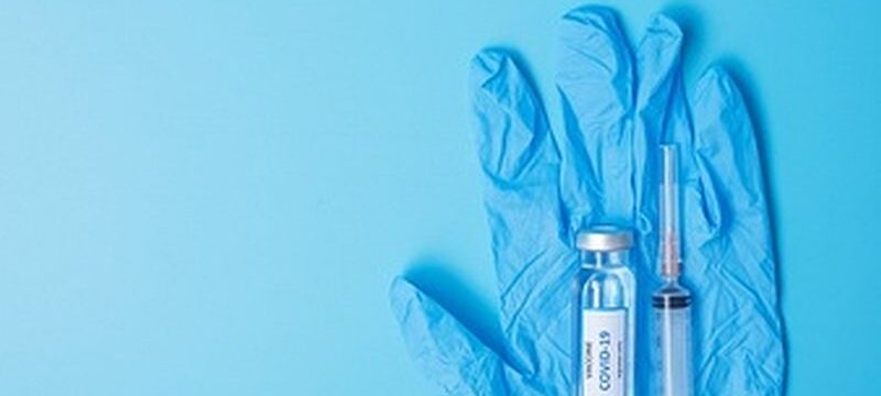 covid-19-vaccine-vial-injection-needle-syringe-with-nitrile-glove-hospital-laboratory-against-coronavirus-infection-medical-health-vaccination-immunization-concept_42256-3465