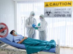 doctor-nurse-are-treating-patient-with-severe-conditions-coronavirus-covid-19_173951-110