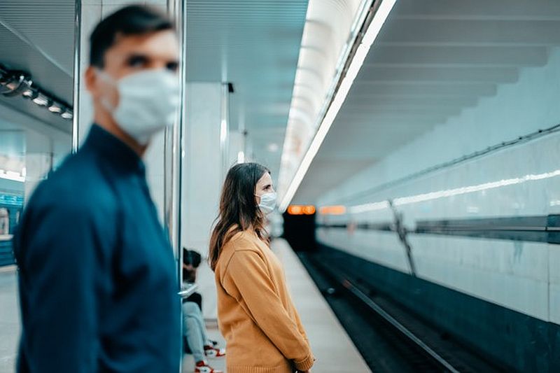 Γώγος: Μηδαμινά κρούσματα αν ήταν υποχρεωτικός ο εμβολιασμός σε κέντρα ψυχαγωγίας