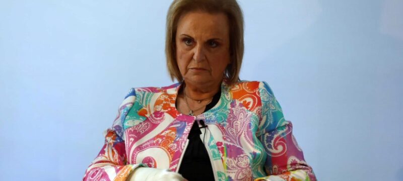 47531992-572B-4255-8564-44145DC1FEC9