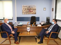 59033167-709d-4222-8954-c09fd041c666 (002)