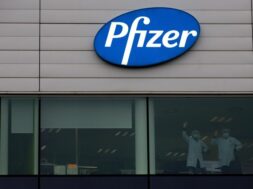 7C7789D8-C61F-4556-9E7C-4E43E0789384