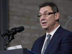 DB1E7C20-B9FE-4712-B32B-8BFB592285CF