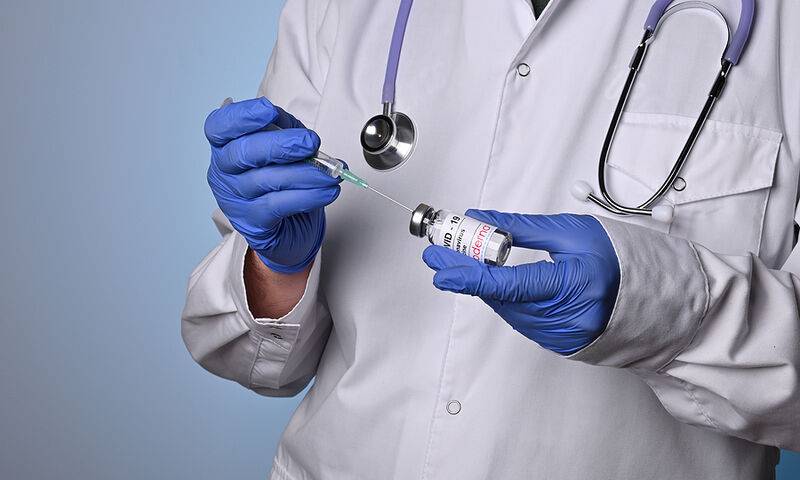 Νέο πειραματικό δερματικό επίθεμα για τη χορήγηση εμβολίου Covid-19 φαίνεται πιο αποτελεσματικό από τις ενέσεις