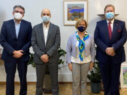 20431206-0202-4B74-B6FE-6860D03092B6