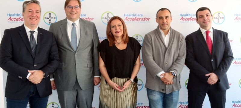 AADF3961-DA17-4C22-89CA-50C4419DD775