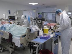 FF6BC2E8-5ADA-45B8-A057-1A0ACB11AFDF