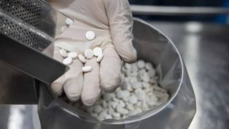 ΟΗΕ: Η Pfizer θα επιτρέψει γενόσημες εκδοχές του χαπιού της κατά της Covid-19 σε 95 χώρες