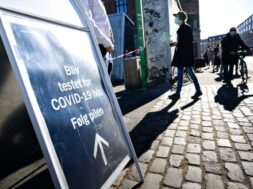 D35F7215-39C9-4887-AF4C-8B40B771B37C