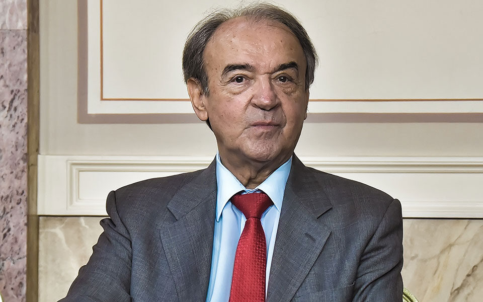 Πέθανε ο Δημήτρης Τσοβόλας