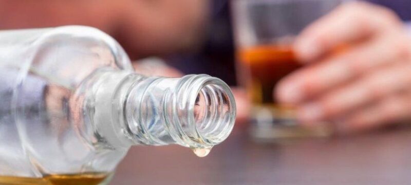 _108113316_buchananalcoholbottle