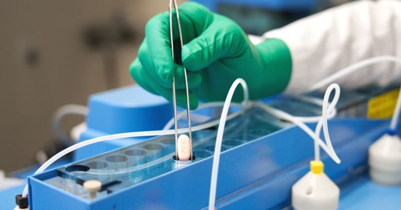 Από τη Δευτέρα θα είναι διαθέσιμο το αντιικό χάπι της Pfizer