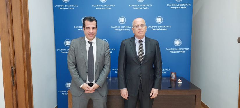 Συνάντηση του υπουργού Υγείας, Θάνου Πλεύρη με τον πρέσβη του Ισραήλ, Γιόσι Αμράνι