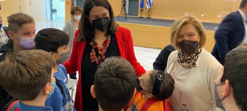 d5d4f255-234d-2cb3-af77-f5b324d55348