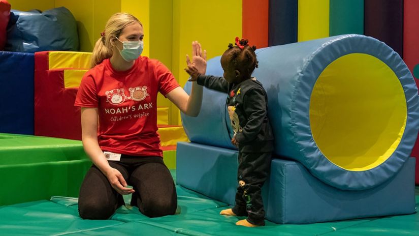 Μία μόνο νοσηλεύτρια μπορεί να κάνει τη διαφορά. Αρκεί να προσληφθεί.