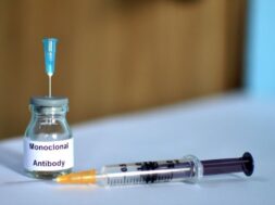 monoklonika-antisomata (1)