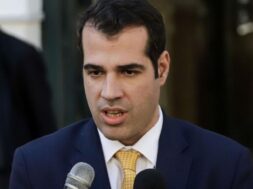 pleyris_252863_159415