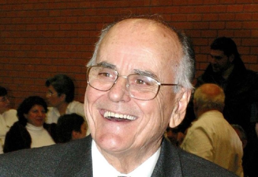 Δωρεές αντί στεφάνων στην «Αντηρίδα» “εις μνήμην Νικολάου Παπαγεωργίου” 