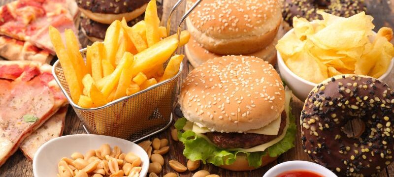 ultra-processed-foods-cancer-link-1