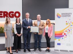 14da2896-1b5e-e839-33f8-29bb07c9ef07