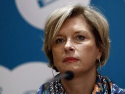 ”≈ΟΝ” –Ά≈’ΧœΆœΥœΟ… « ≈‘Ν…―≈…Ν ”’Ά ‘’–œ’