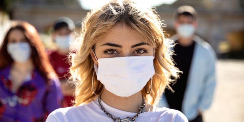 Η επίπτωση της COVID-19 στη ψυχική υγεία των εφήβων