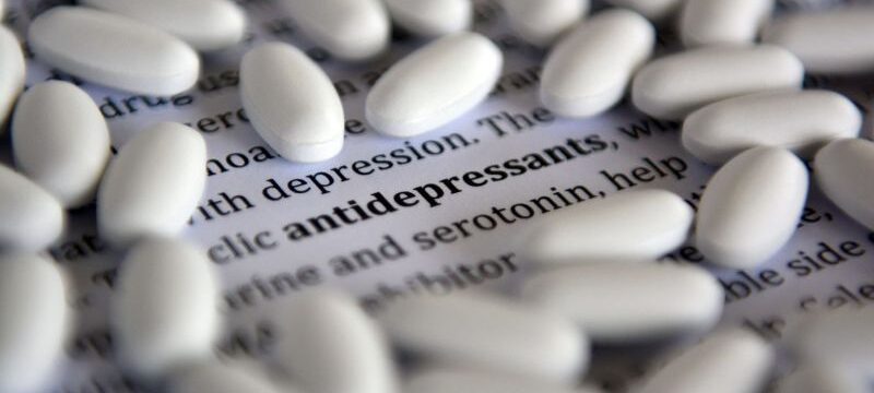 171218125239-antidepressants-stock