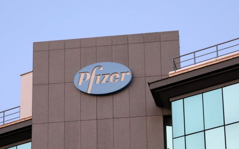Pfizer: Σημαντική αύξηση των κερδών της το τέταρτο τρίμηνο του 2022