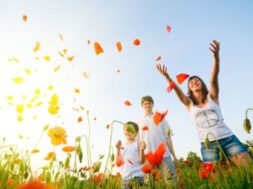 family-happiness-hd-wallpaper