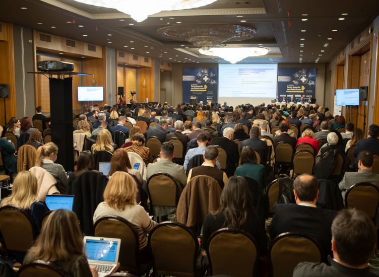 ΕΛ.Ε.Μ.Α. : Το φάρμακο από το εργαστήριο στον ασθενή