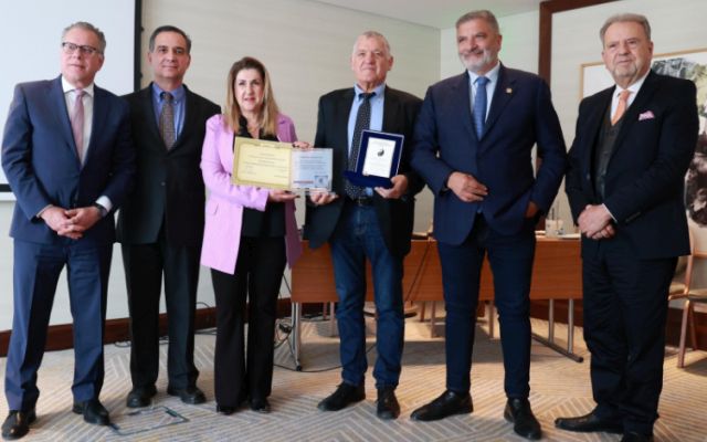 «Διπλωματία και Ιατρικός Τουρισμός»: Η προώθηση της χώρας ως προορισμού Τουρισμού Υγείας, με βράβευση του Δρ. Κων/νου Πάντου
