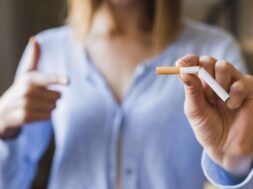 defocus-woman-pointing-broken-cigarette