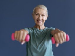 mature-woman-having-occupational-therapy-session