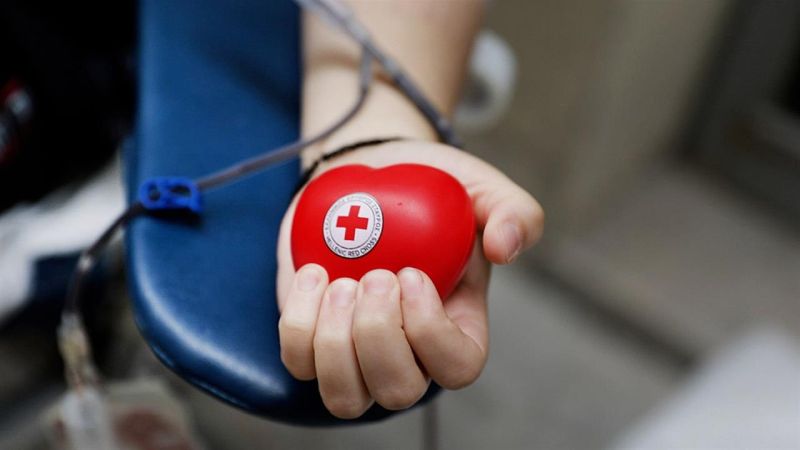 Πρόεδρος Ε.Ε.Σ, Dr. Αντώνιος Αυγερινός: «Ο Ελληνικός Ερυθρός Σταυρός μεταλαμπαδεύει στη νεολαία μας την ιδέα της εθελοντικής αιμοδοσίας»
