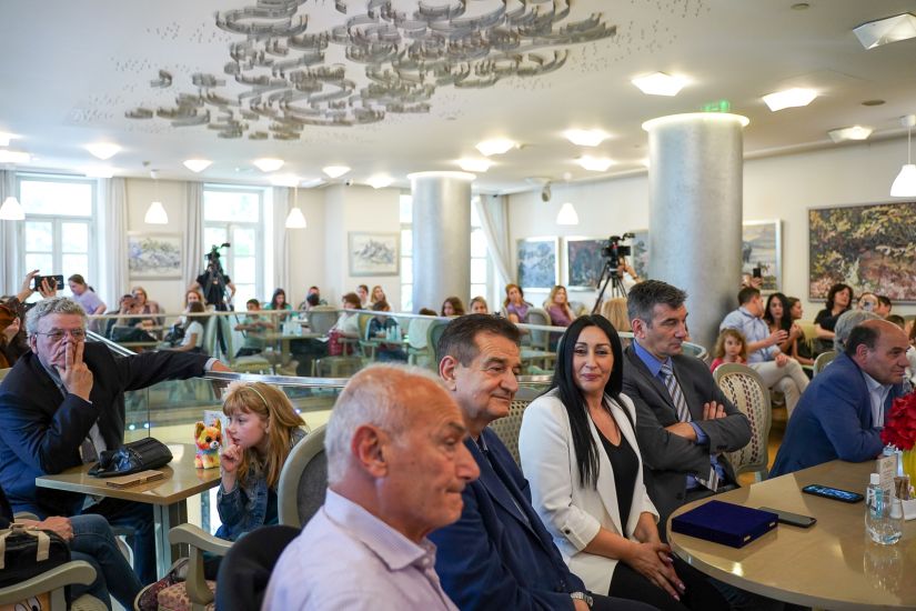 Βράβευση μαθητών από την Ελληνική Καρδιολογική Εταιρεία  με αφορμή την Παγκόσμια Ημέρα κατά του Καπνίσματος