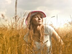 pexels-andrea-piacquadio-755023
