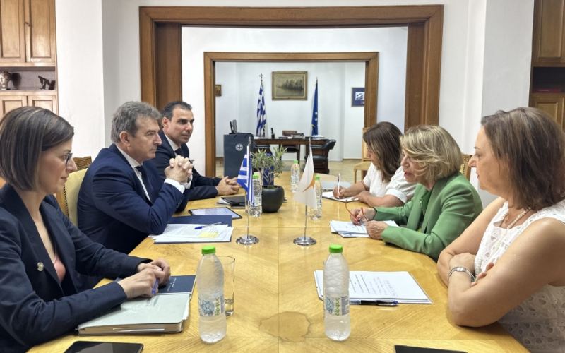 Συνάντηση Υπουργού Υγείας, Μιχάλη Χρυσοχοΐδη με την Κύπρια ομόλογό του, Δρ Πόπη Κανάρη