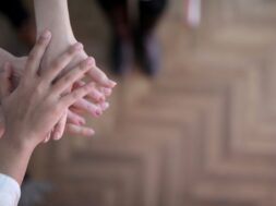 pexels-andrea-piacquadio-3830745