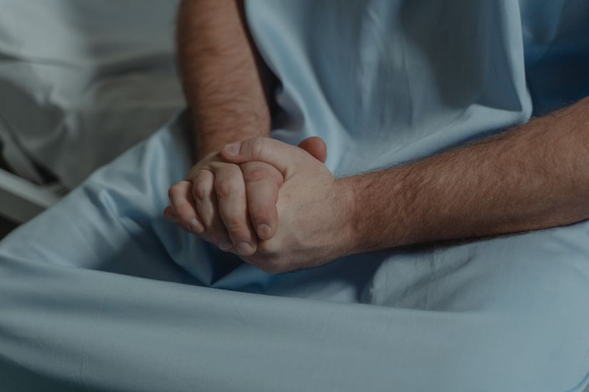Επαγγελματική έκθεση σε υπερφθοροαλκυλικές και πολυφθοροαλκυλικές ουσίες (PFAS) και κίνδυνος για ανάπτυξη όγκων εκ γεννητικών κυττάρων στους όρχεις