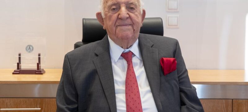 ΣΤΑΥΡΟΣ ΔΕΜΟΣ