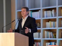 385736911_644065754551125_2447666815551290841_n