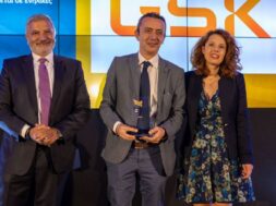 Gold Award_Elias Lenas & Vasilia Papagiannopoulou _GSK Greece