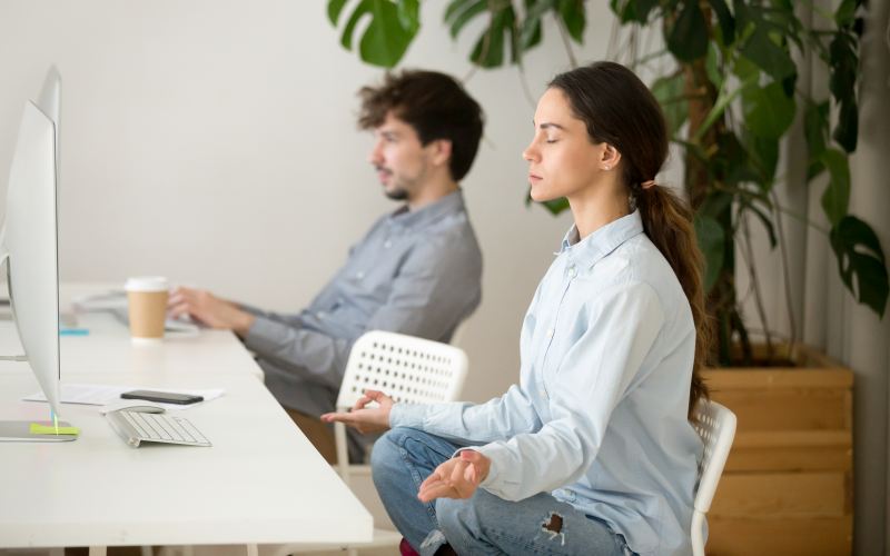 Ποιος είναι ο ρόλος της ενσυνειδητότητας στην εργασία