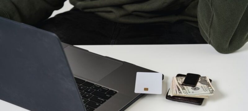 pexels-sora-shimazaki-5935739