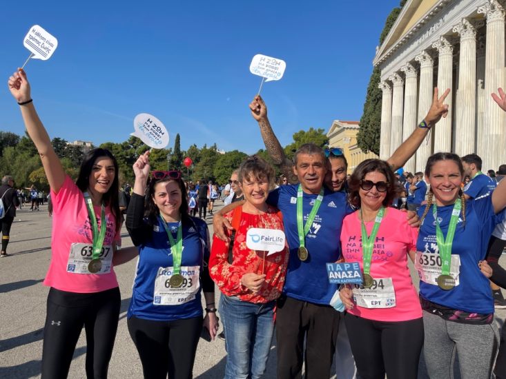 H FairLife L.C.C. τρέχει στον 40ο Αυθεντικό Μαραθώνιο της Αθήνας μαζί με τον Χρήστο Αποστολάκo