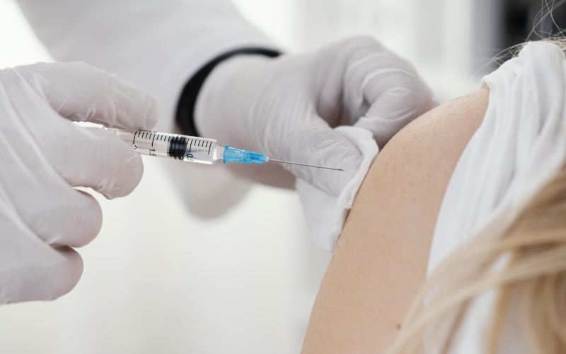 Εμβόλια covid και γρίπης: Προτείνεται η συγχορήγησή τους;