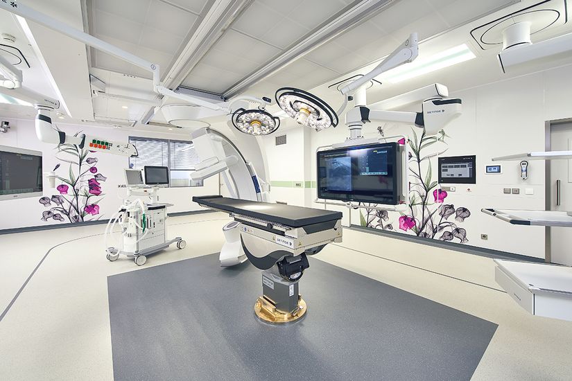 Santair: Επιλέχθηκε από το ΙΣΝ να εξοπλίσει τα 3 νοσοκομεία που προσφέρει στο κράτος