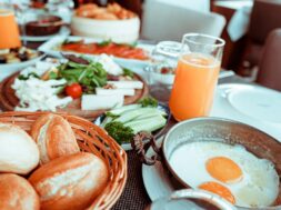 pexels-emrah-tolu-2662875