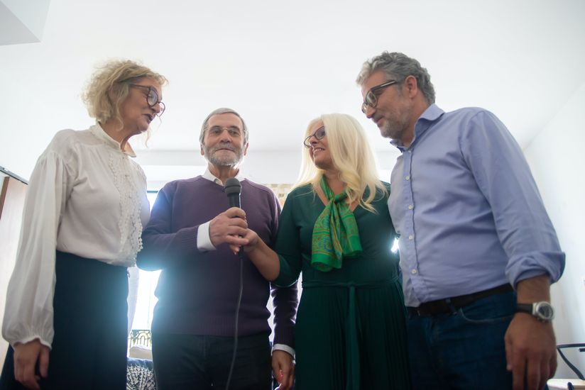 Αποτελεσματική θεραπεία στη γερασμένη φωνή
