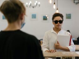 pexels-mikhail-nilov-6980941